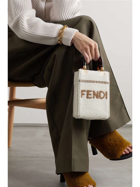 fendi 2579 8bn143rad 058|Mini Sunshine Shopper .